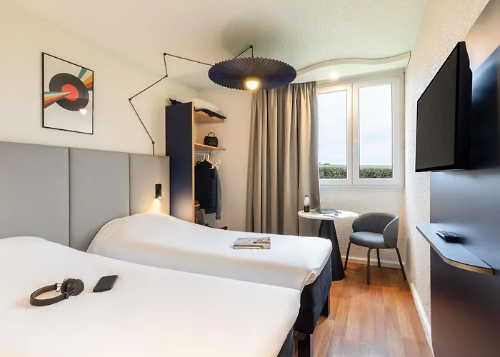 Ibis En Champagne Szálloda 3*