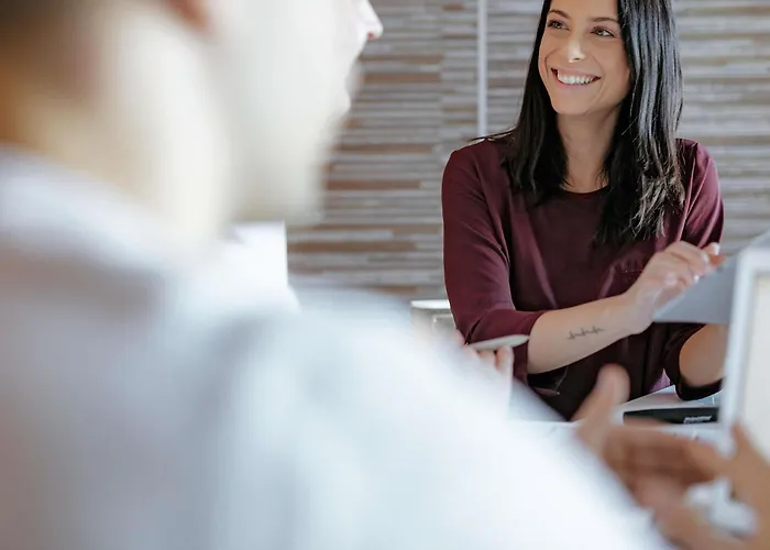 Szálloda Ibis En Champagne