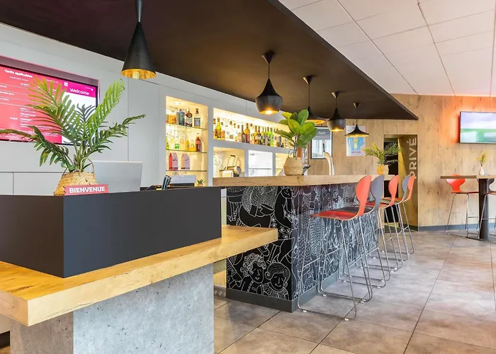 Ibis En Champagne Szálloda 3*