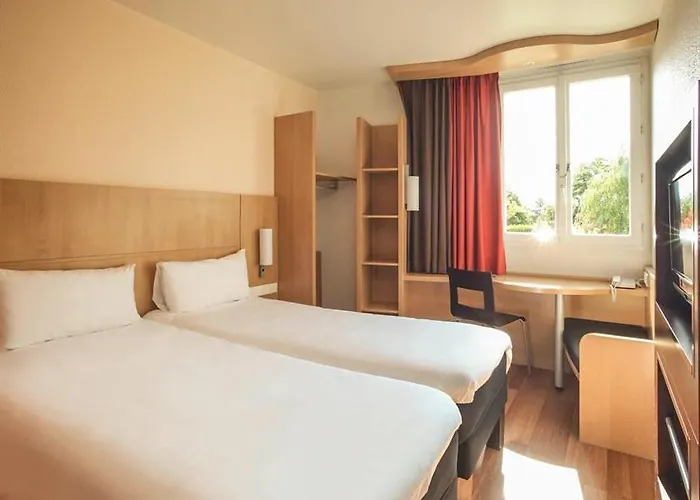 Szálloda Ibis En Champagne